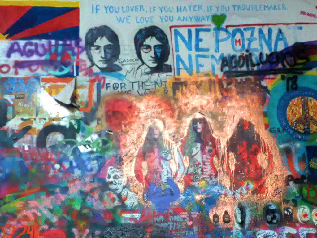Praha Lennonova zeď zťp zľavy