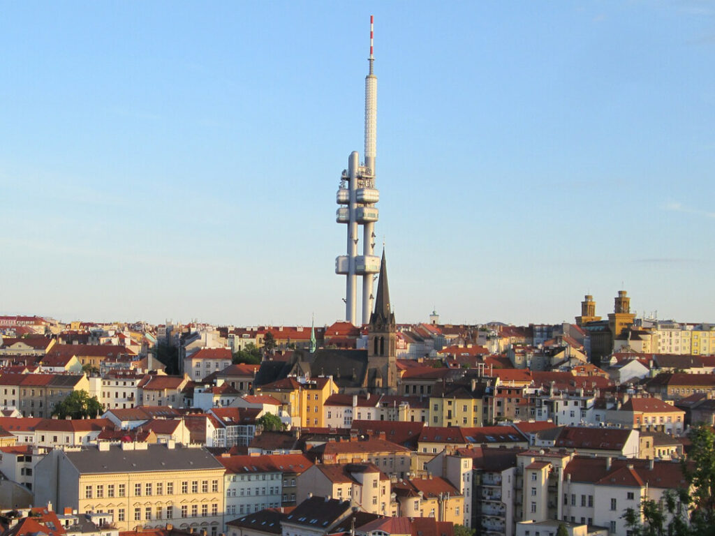 Praha zťp zľava Žižkovská veža